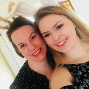 Meet your Posher, Amelia